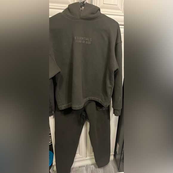 Fear of God Essentials Sweatshirt Set Letters Floral Hoodie Pants T-12 B-14-16 - Picture 1 of 16